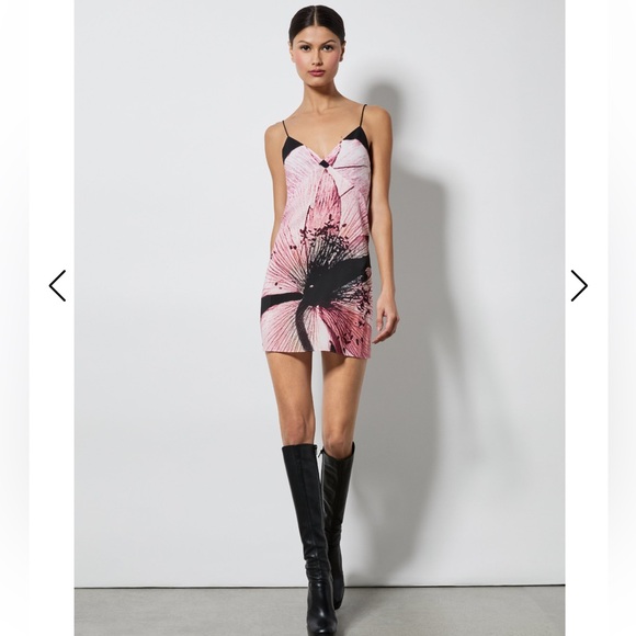 NWT: Alice + Olivia Linn Cape Maxi Dress - Picture 3 of 9